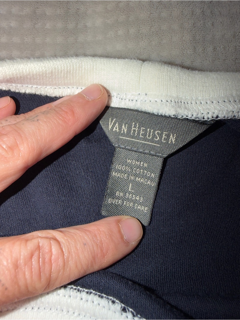 Van Heusen Navy Midi Skirt with Contrast Waist Large - Picture 3 of 4